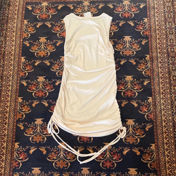 BTFMB | Drawstring Body Con Dress - Cream | Size Large - Picture 5 of 6